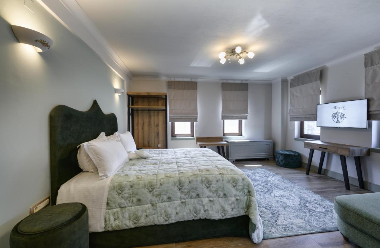 Perama  Albero Hotel מראה חיצוני תמונה