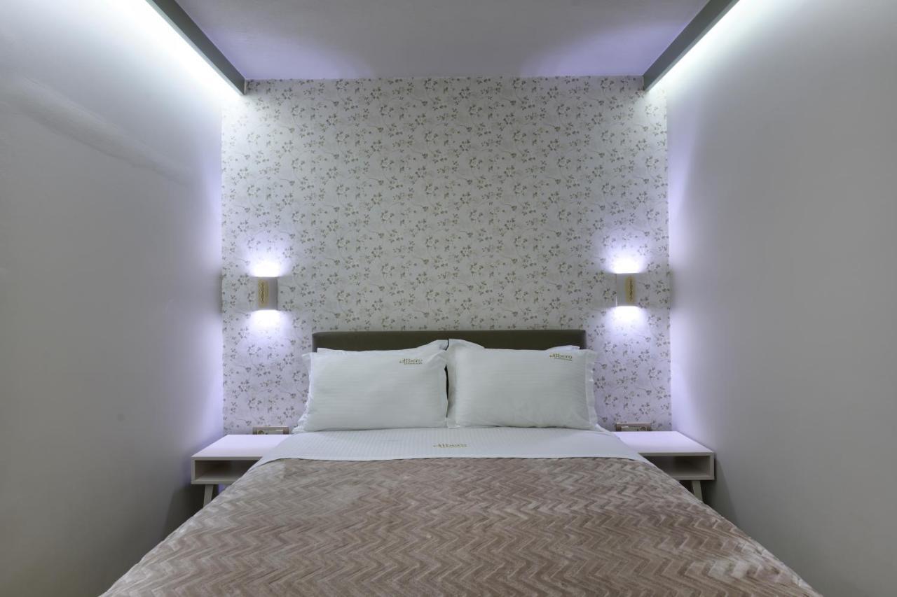 Perama  Albero Hotel מראה חיצוני תמונה