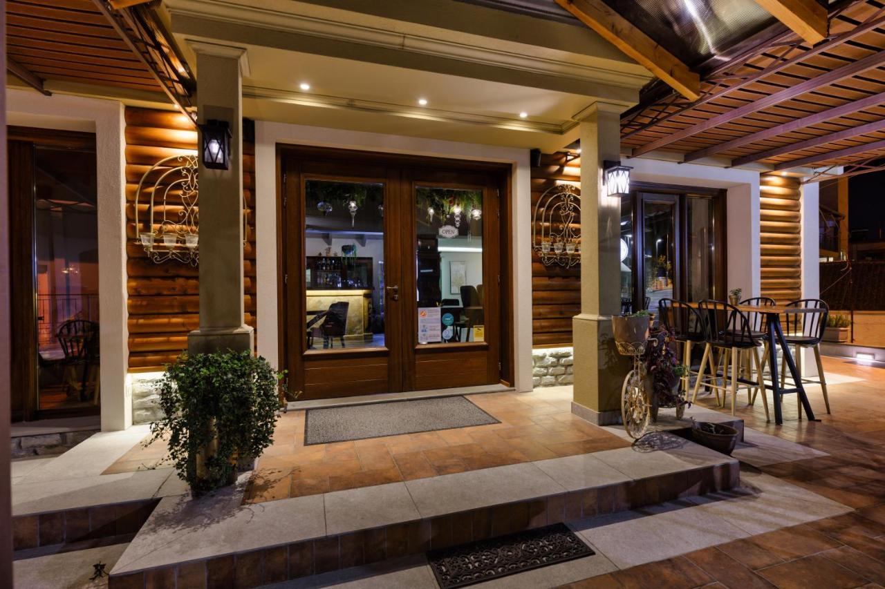 Perama  Albero Hotel מראה חיצוני תמונה
