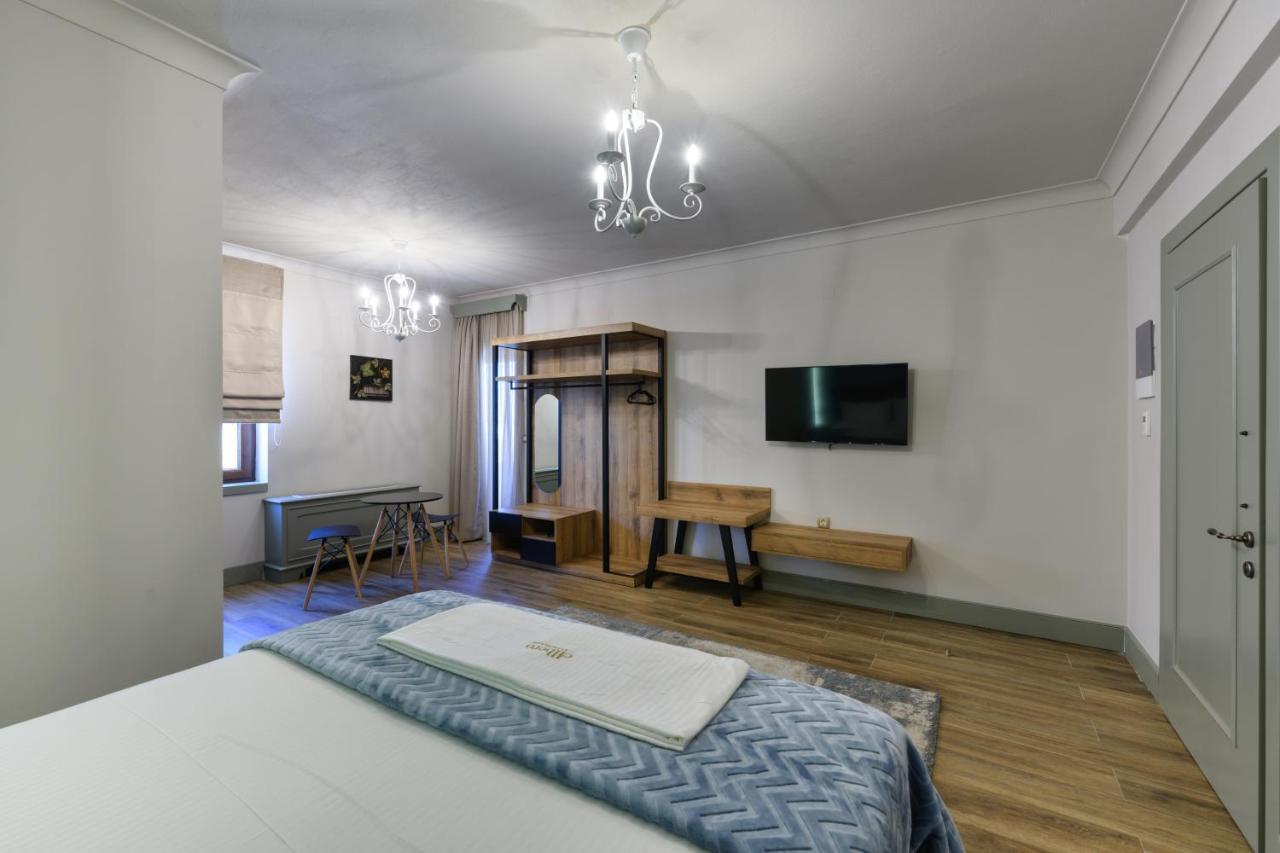 Perama  Albero Hotel מראה חיצוני תמונה