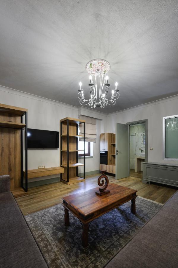 Perama  Albero Hotel מראה חיצוני תמונה
