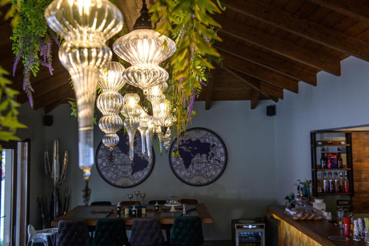 Perama  Albero Hotel מראה חיצוני תמונה