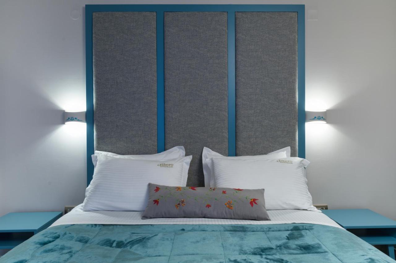 Perama  Albero Hotel מראה חיצוני תמונה