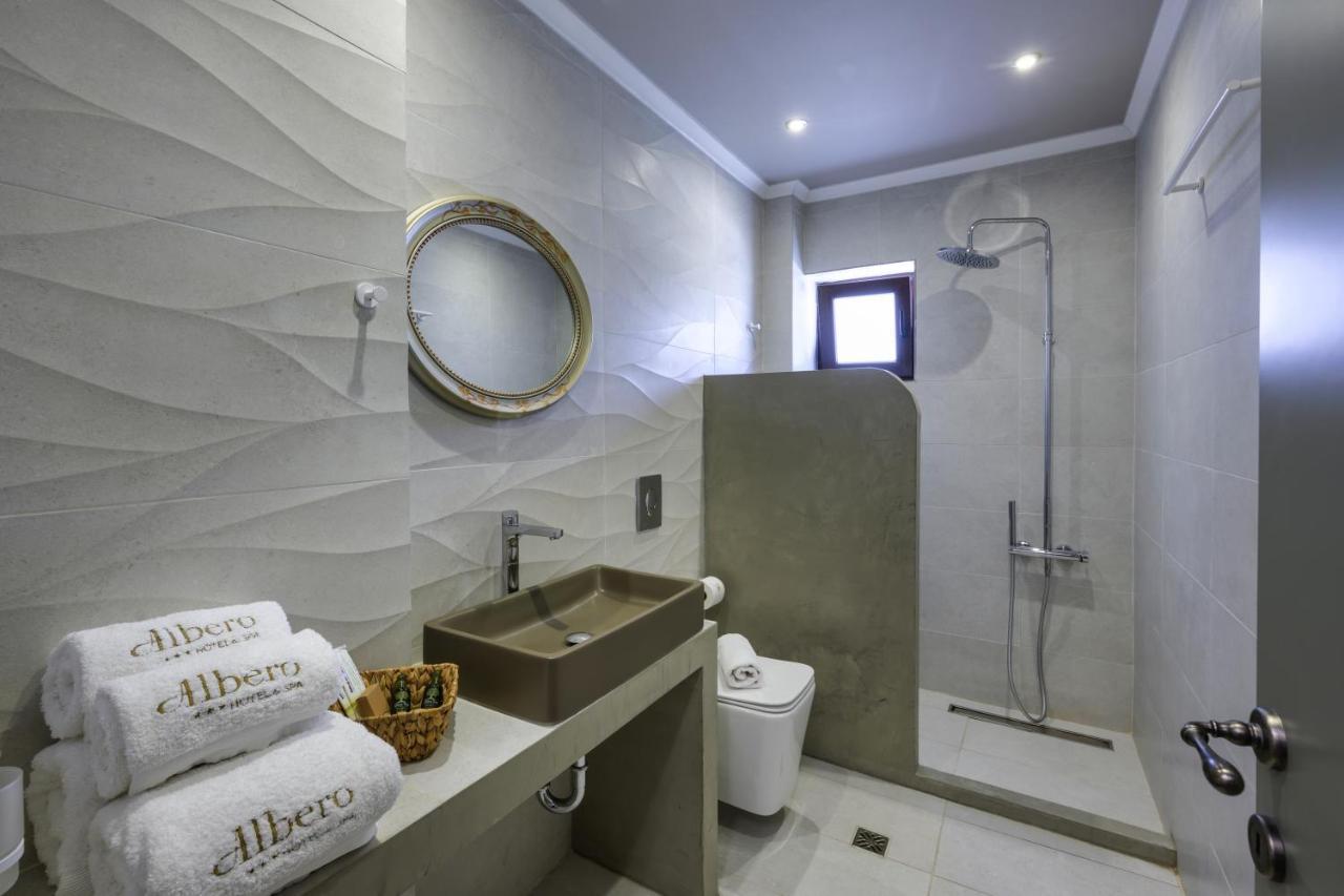 Perama  Albero Hotel מראה חיצוני תמונה