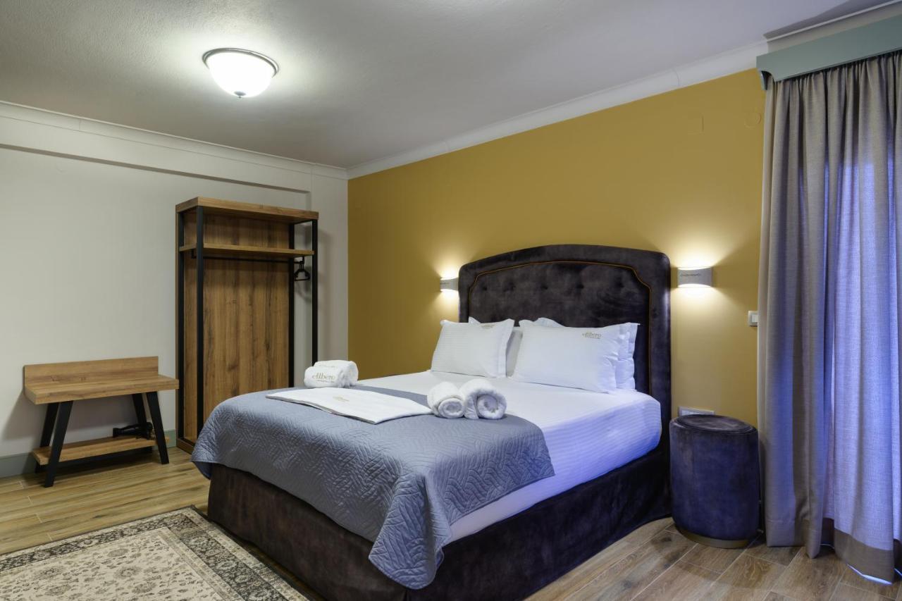 Perama  Albero Hotel מראה חיצוני תמונה