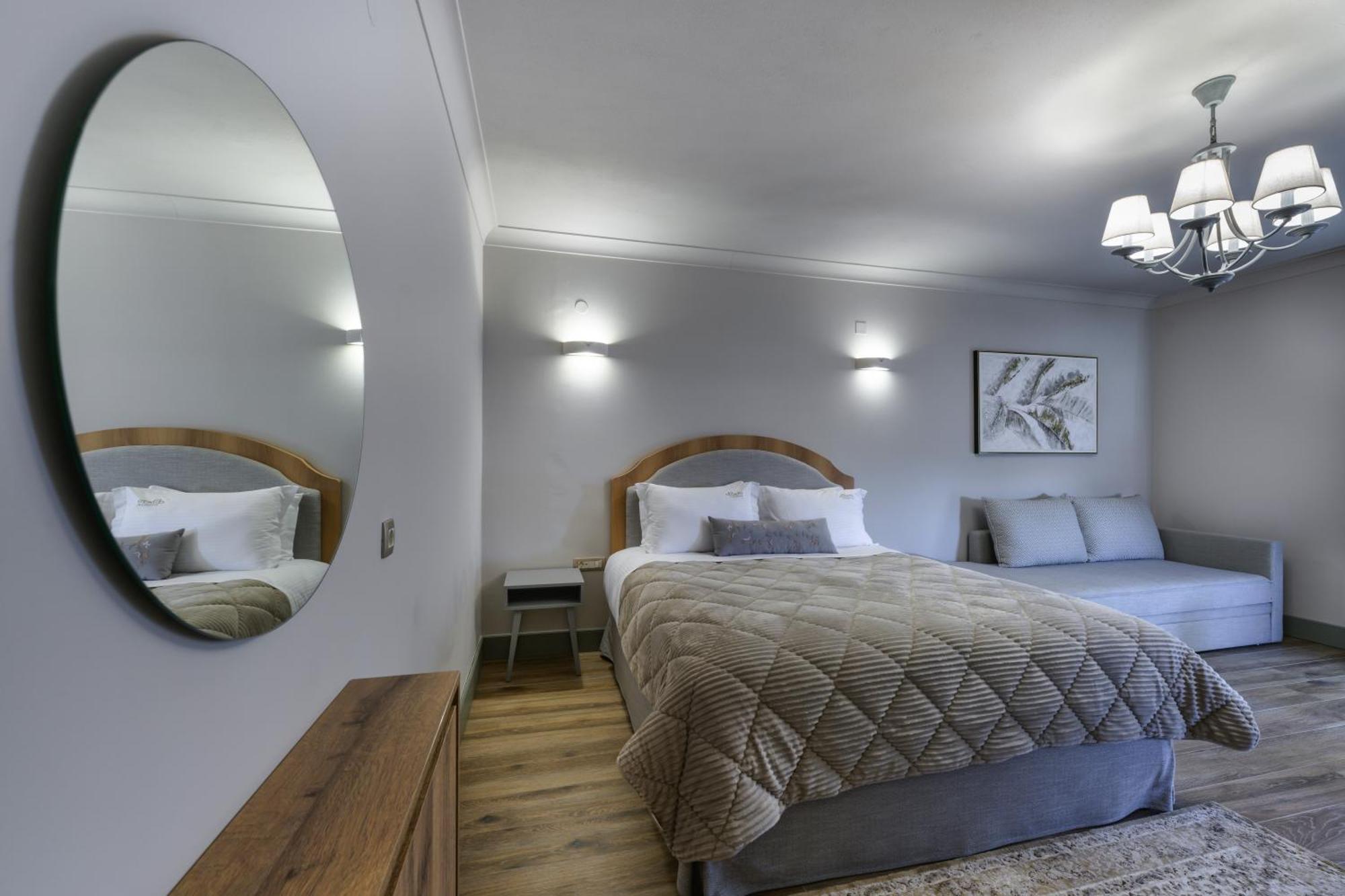 Perama  Albero Hotel מראה חיצוני תמונה